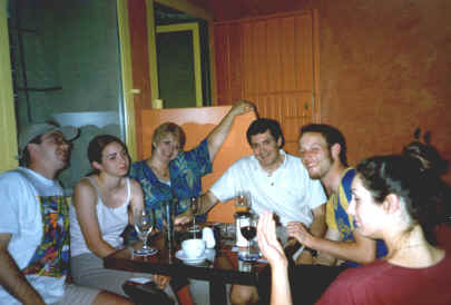 CAFE.JPG (255140 bytes)