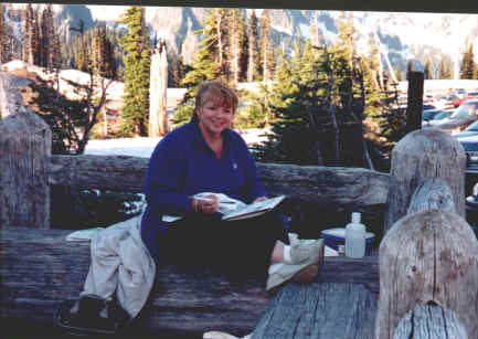 Marti.JPG (277109 bytes)